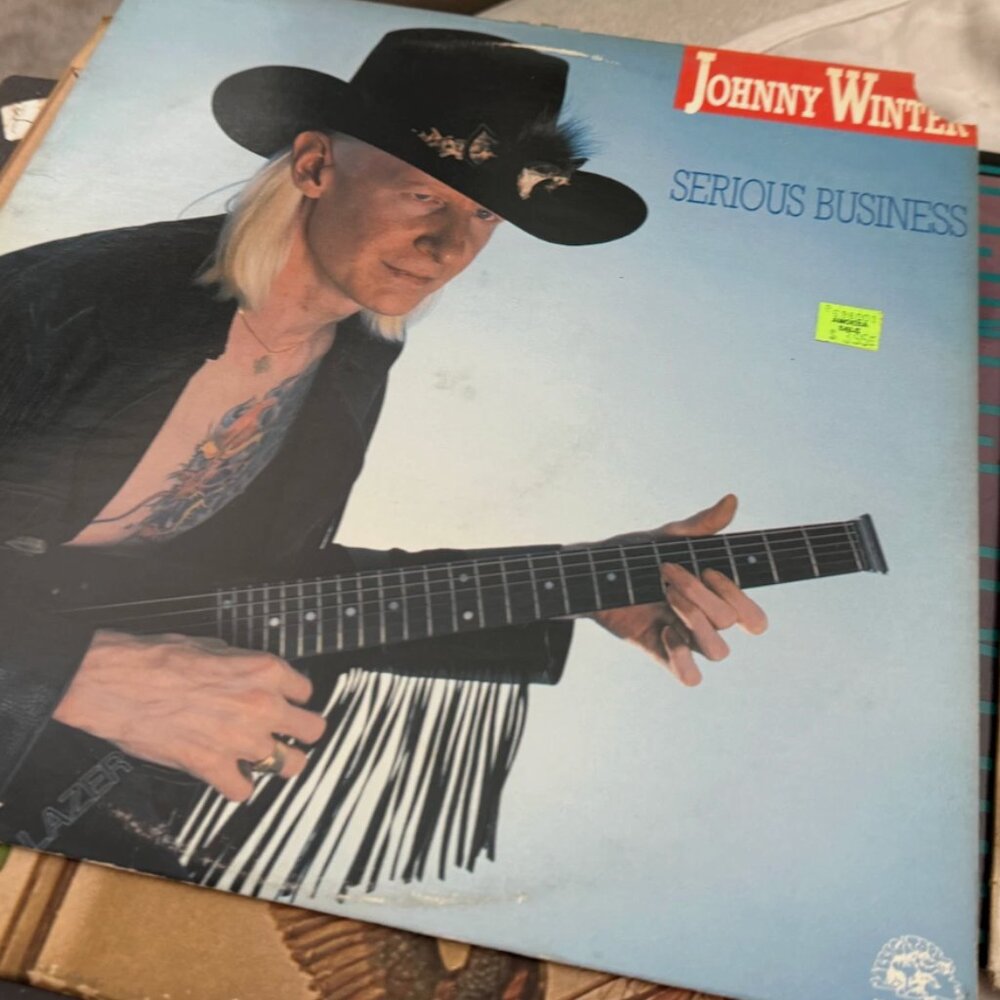 Johnny Winter SERIOUS BUSINESS orig Alligator Lp blues
